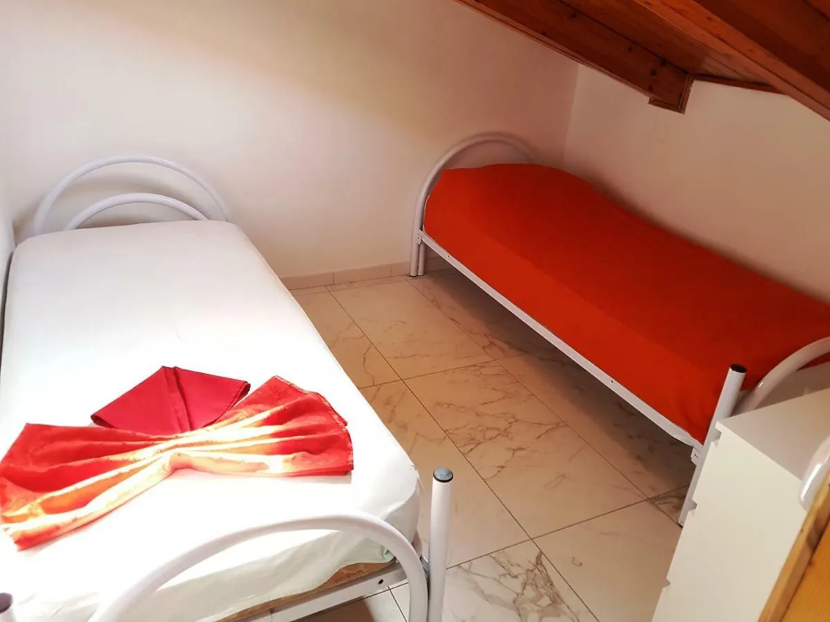 Apartment Villa Sandra Cesenatico Italy