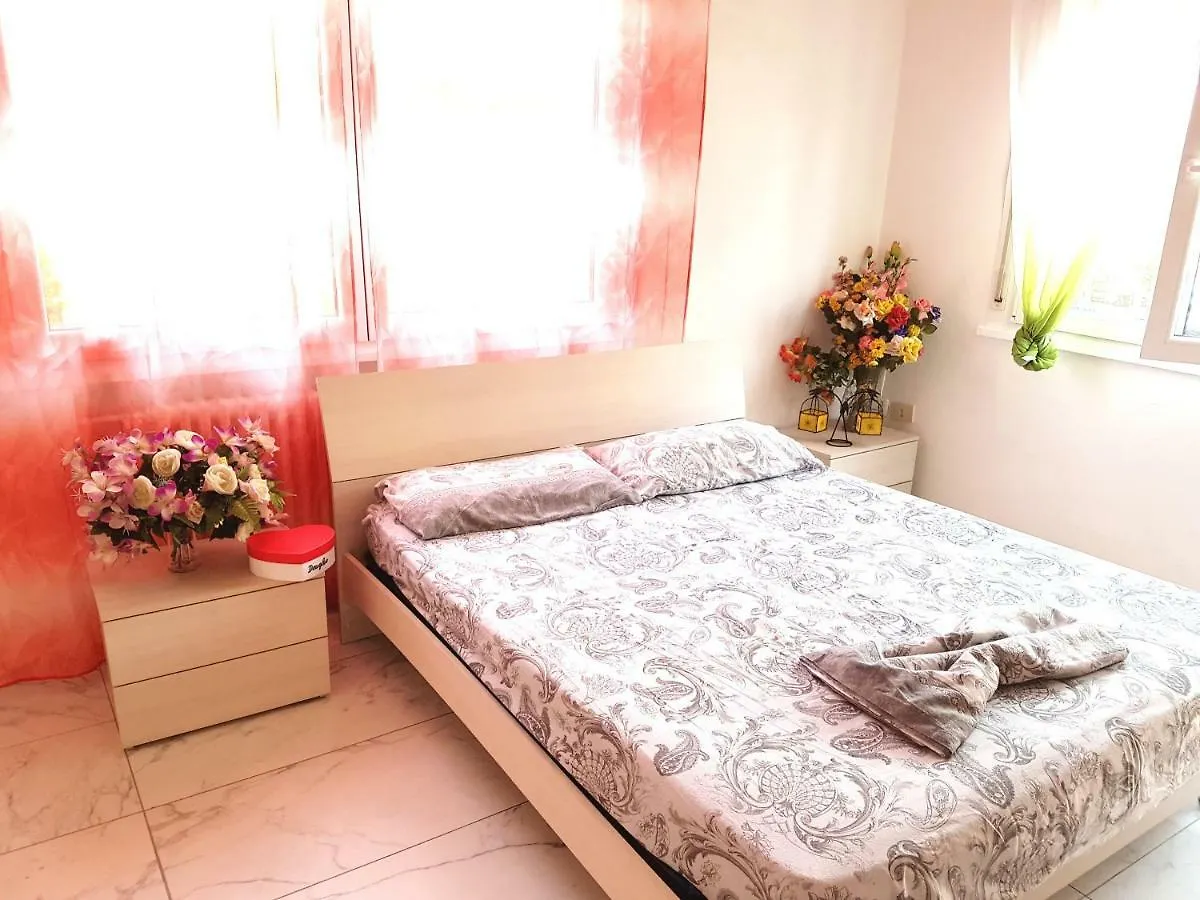 Villa Sandra Cesenatico Apartment